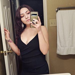 Meet your Posher, Lena